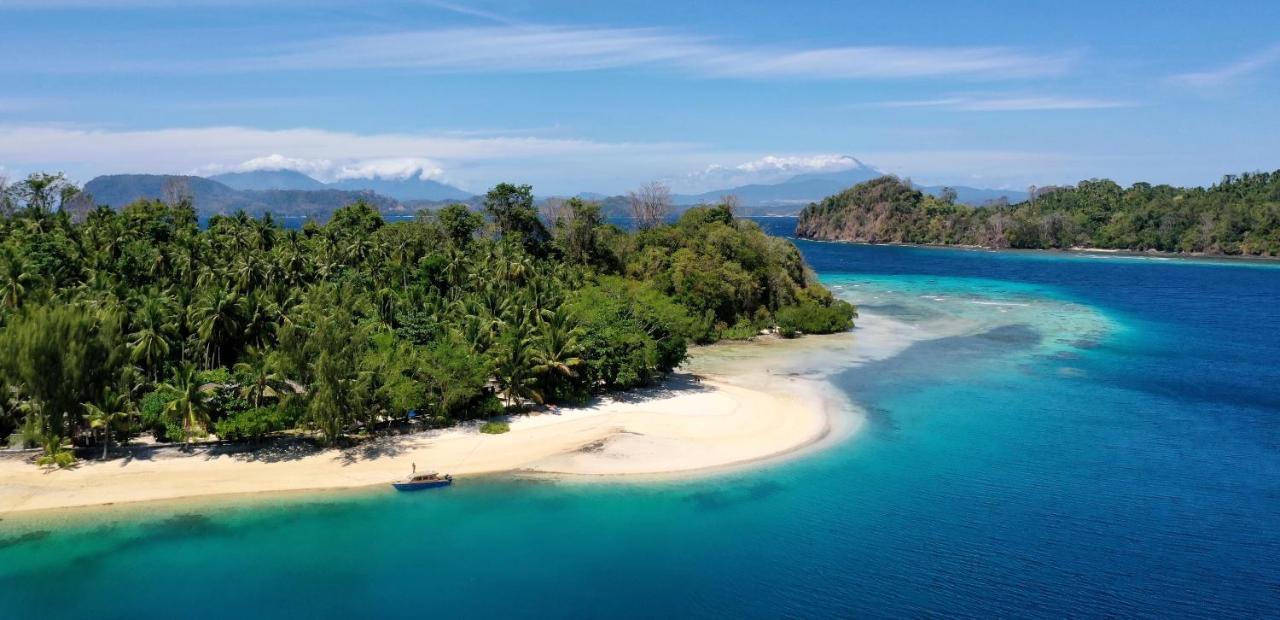 Blue Bay Divers Likupang Bangka 外观 照片